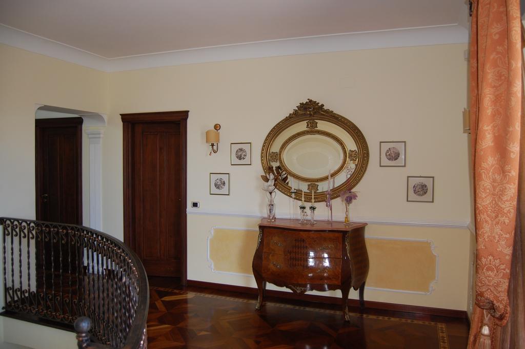 B&B Villa Francesca Soverato Marina Szoba fotó