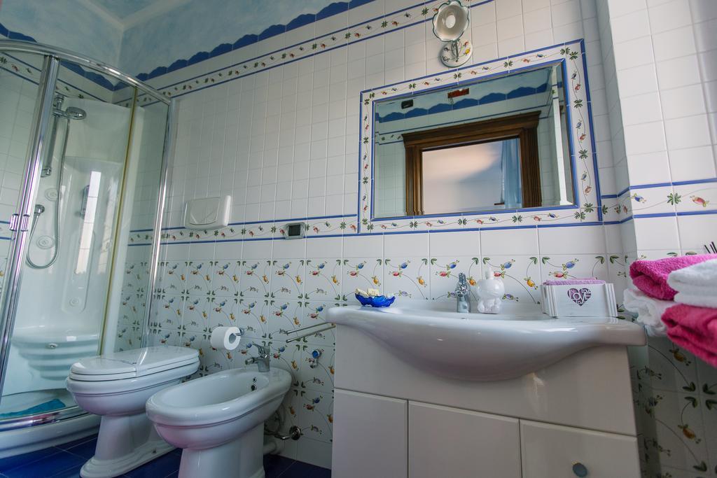 B&B Villa Francesca Soverato Marina Kültér fotó